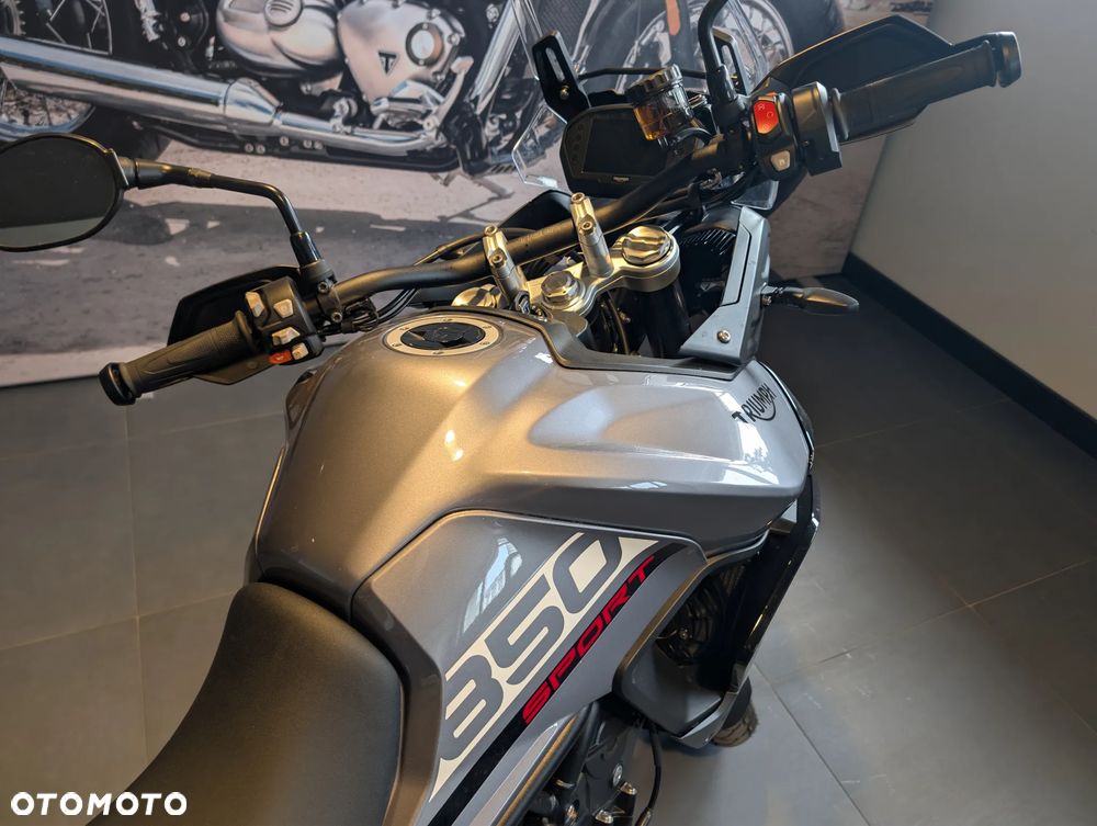 Triumph Tiger - 7