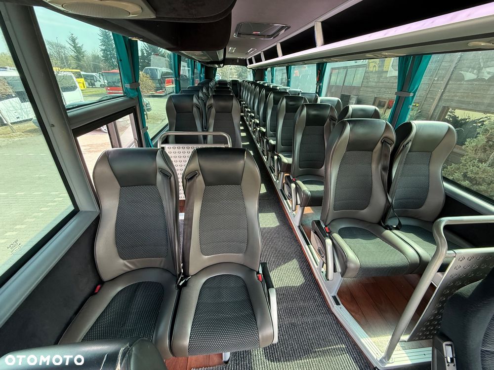 Mercedes-Benz Atego Unvi - 25