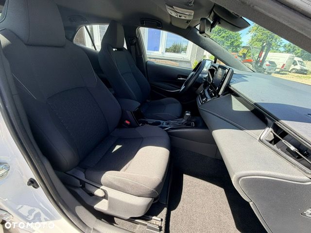 Toyota Corolla 1.8 Business Edition - 14