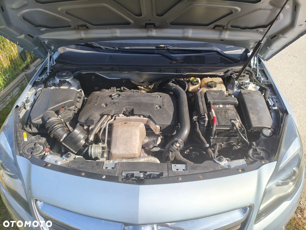 Opel Insignia 2.0 T Cosmo 4x4 - 16