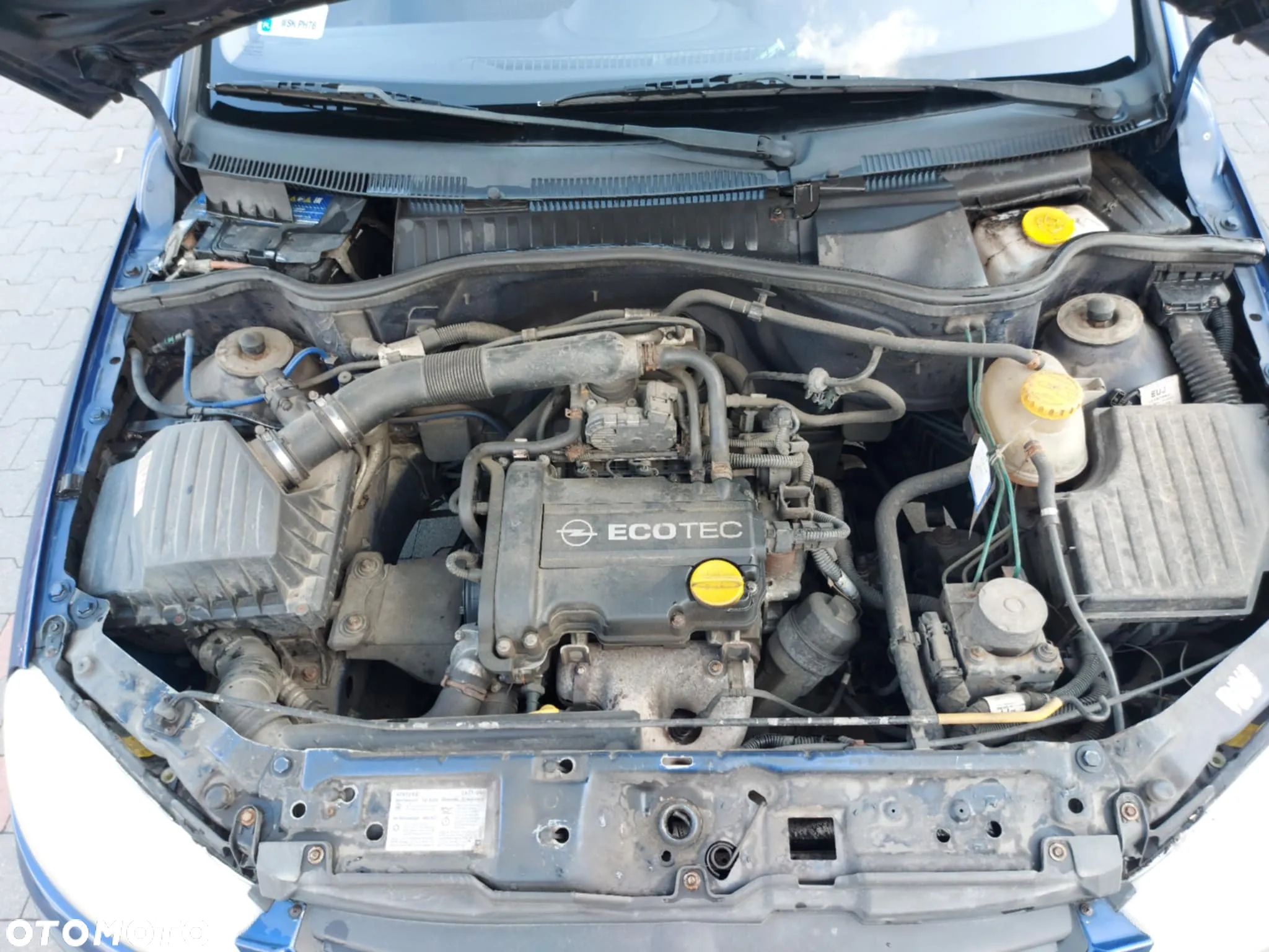 Opel Corsa 1.0 12V Cosmo - 16