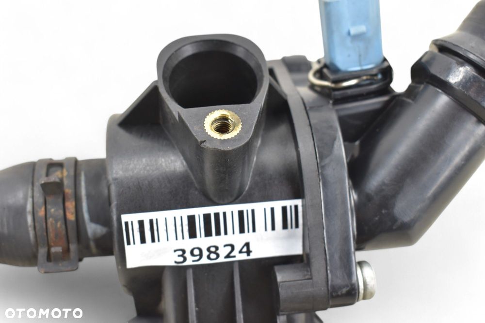 Obudowa Termostatu AUDI A4 B6 B7 1.6 16V 06B121111L - 4