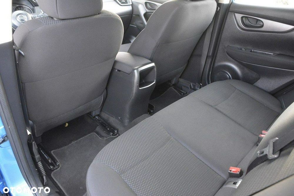 Nissan Qashqai 1.2 DIG-T Visia EU6 - 28