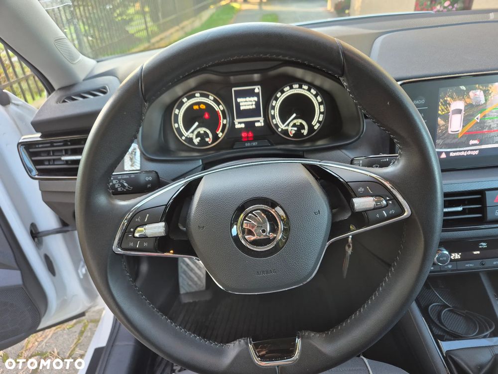 Skoda Kamiq 1.5 TSI Ambition DSG - 14