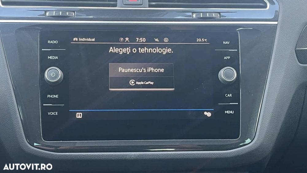 Volkswagen Tiguan 2.0 TDI 4Mot DSG Elegance - 18