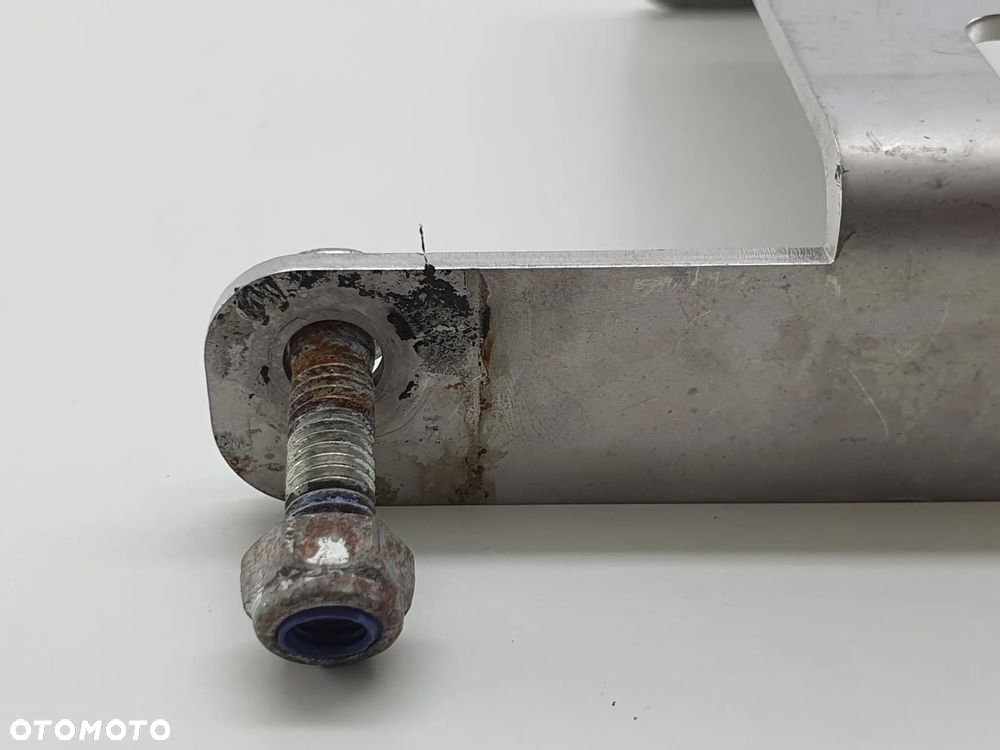 Mocowanie Uchwyt Stelaz Wspornik  Skuter Govecs Go - 16