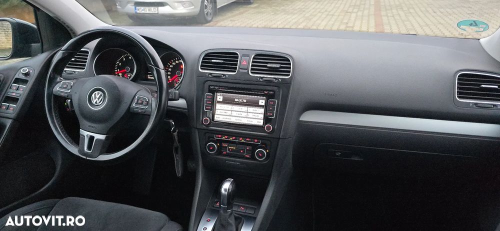 Volkswagen Golf 1.4 TSI BlueMotion Technology DSG Highline - 14