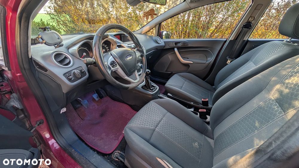 Ford Fiesta - 20