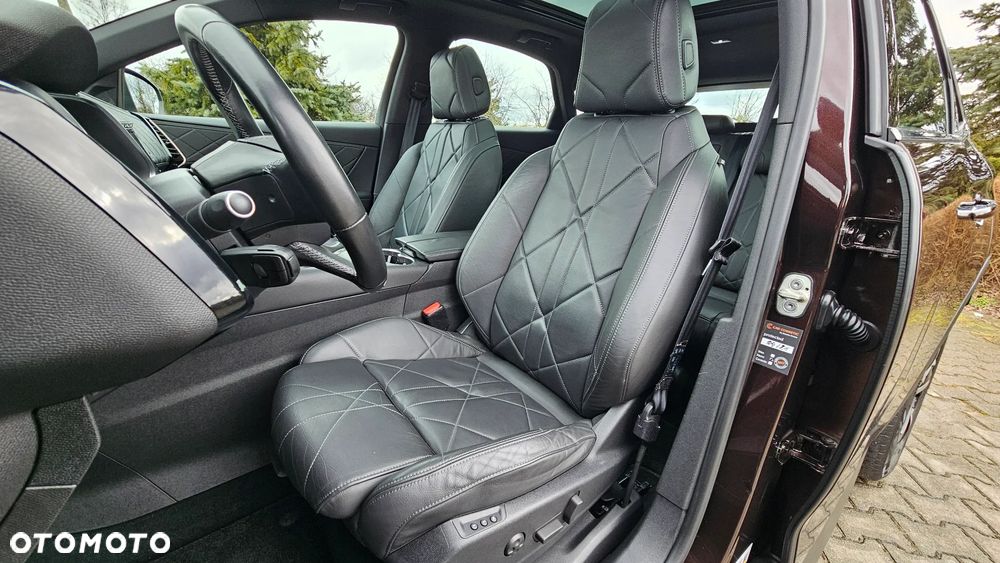 DS Automobiles DS 7 Crossback - 32