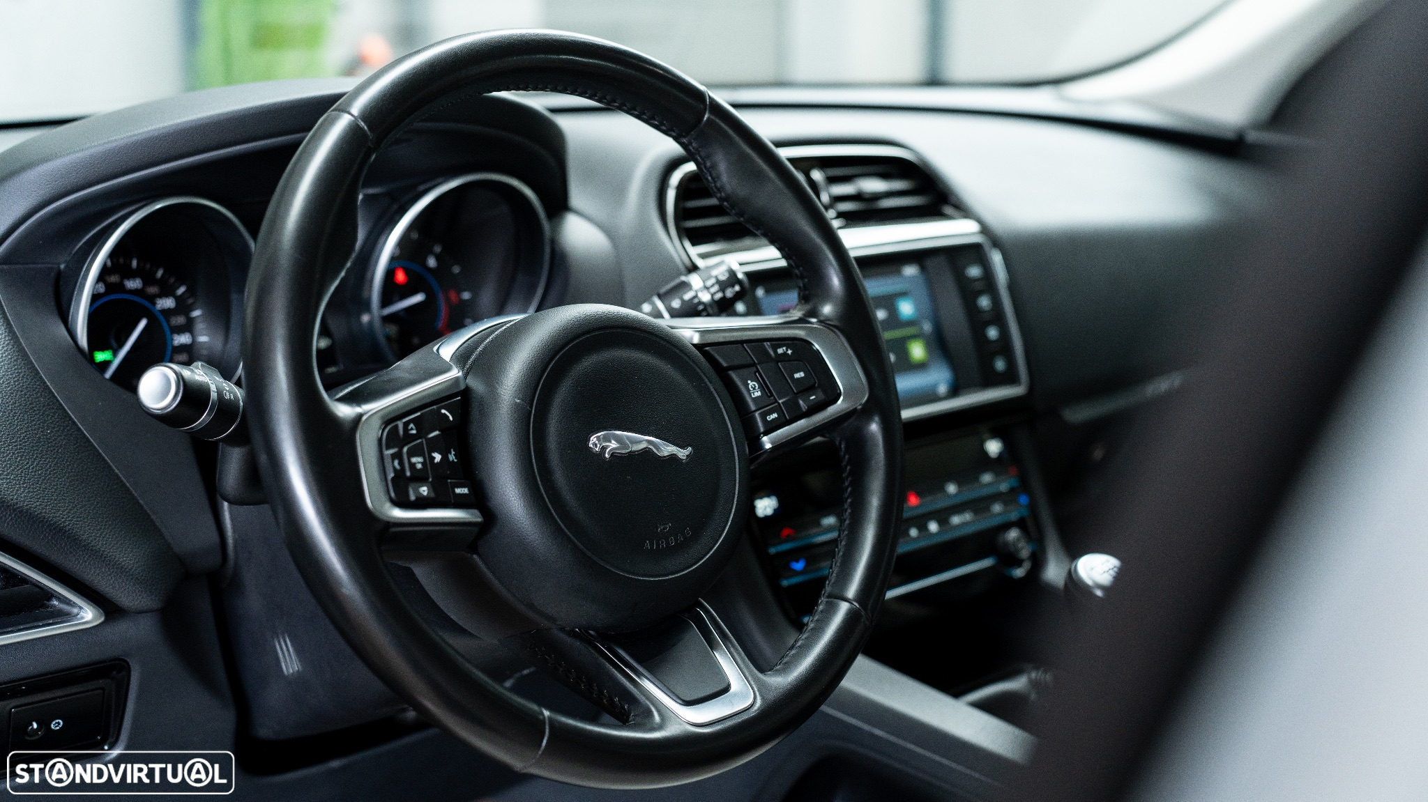 Jaguar F-Pace 2.0 i4D Pure AWD - 10