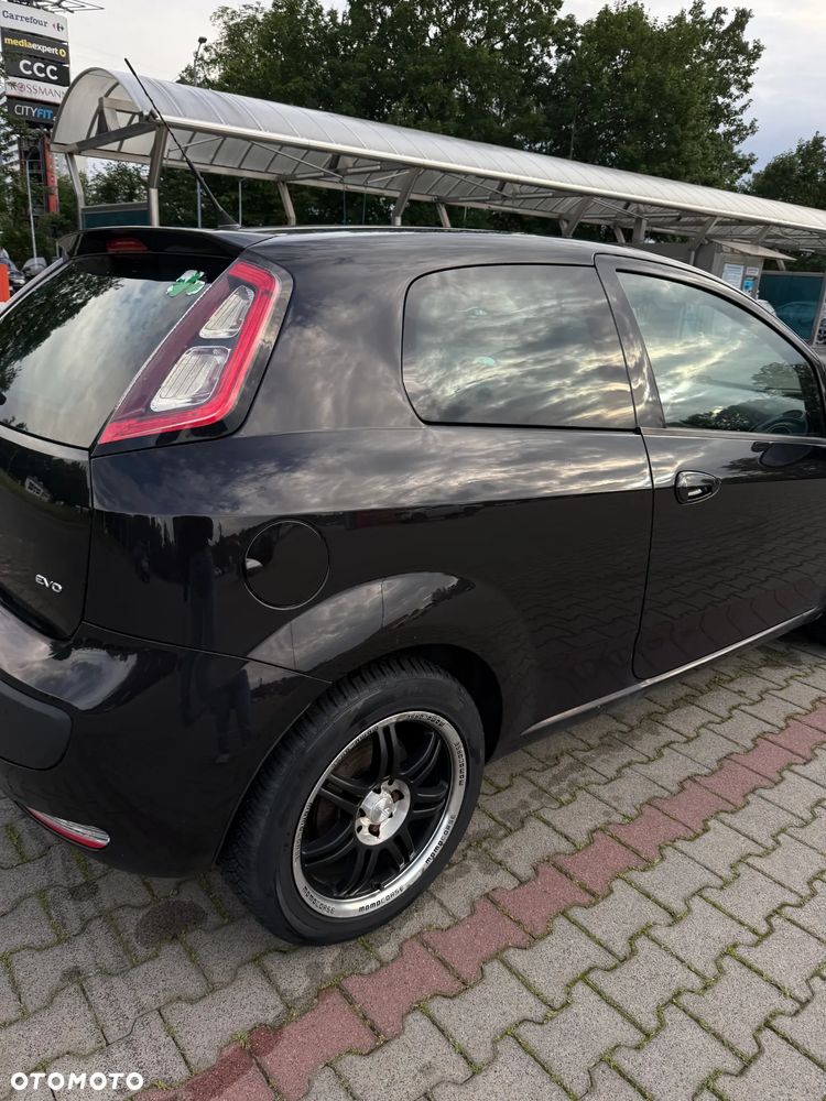 Fiat Punto Evo - 18