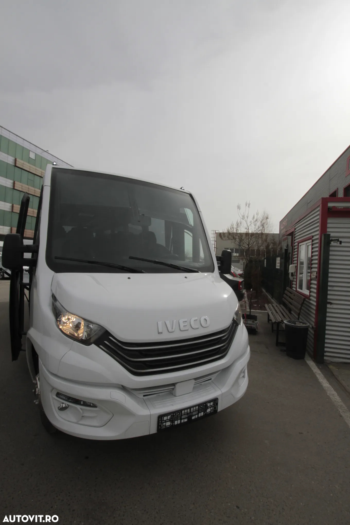Iveco 70C18 29+1+1 locuri - 21