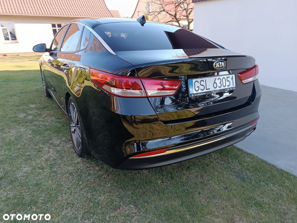 Kia Optima 1.7 CRDI L DCT - 17