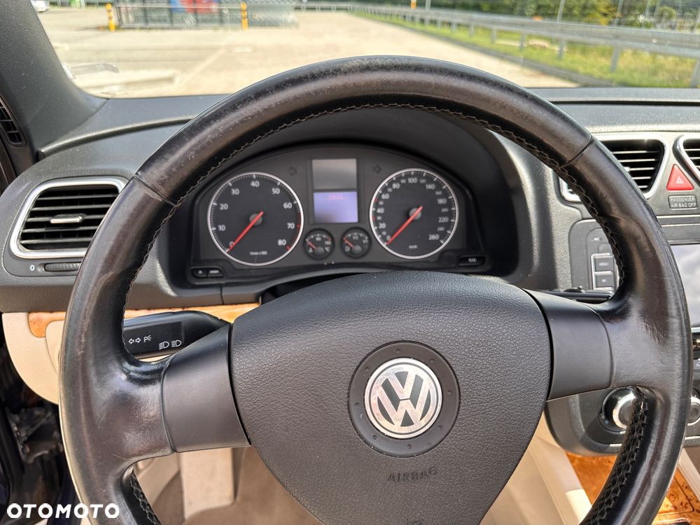 Volkswagen Eos 2.0 FSI - 23