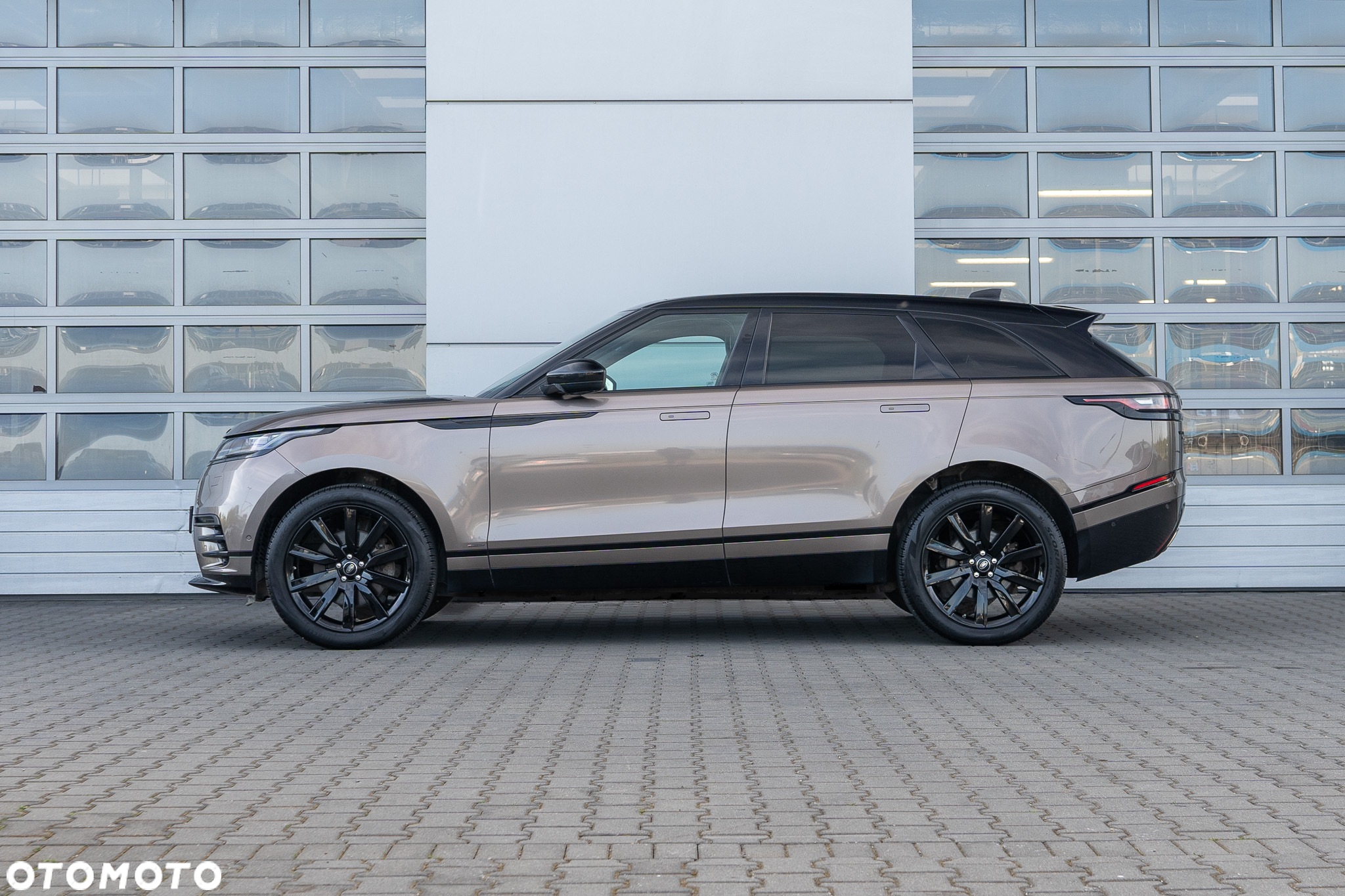 Land Rover Range Rover Velar 3.0 Si6 R-Dynamic SE - 4
