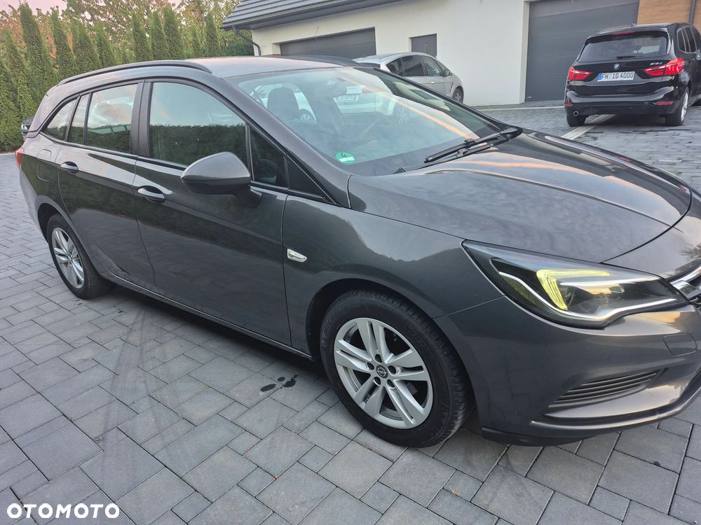 Opel Astra - 12