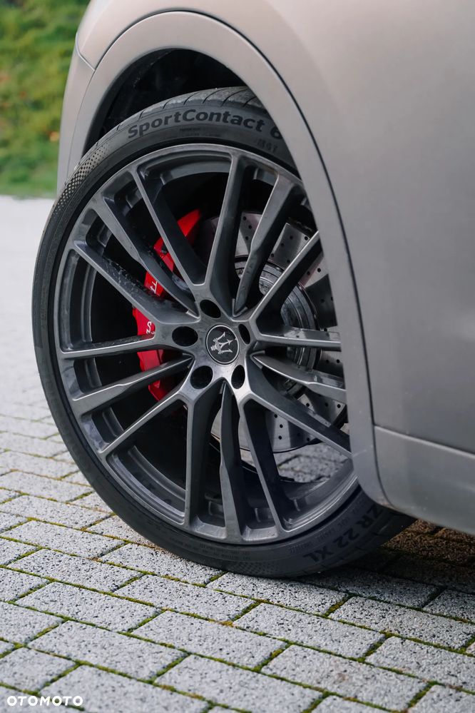 Maserati Levante Trofeo - 10