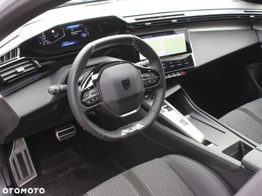 Peugeot 308 - 16