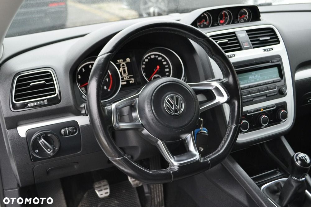 Volkswagen Scirocco 1.4 TSI BlueMotion Technology Club - 26