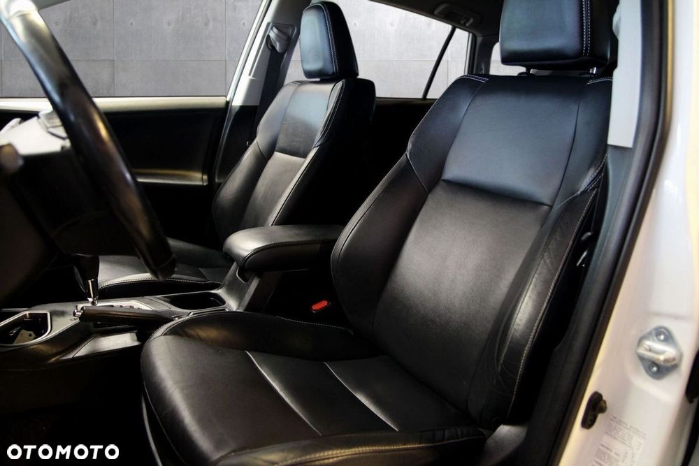Toyota RAV4 2.5 4x4 Executive - 17