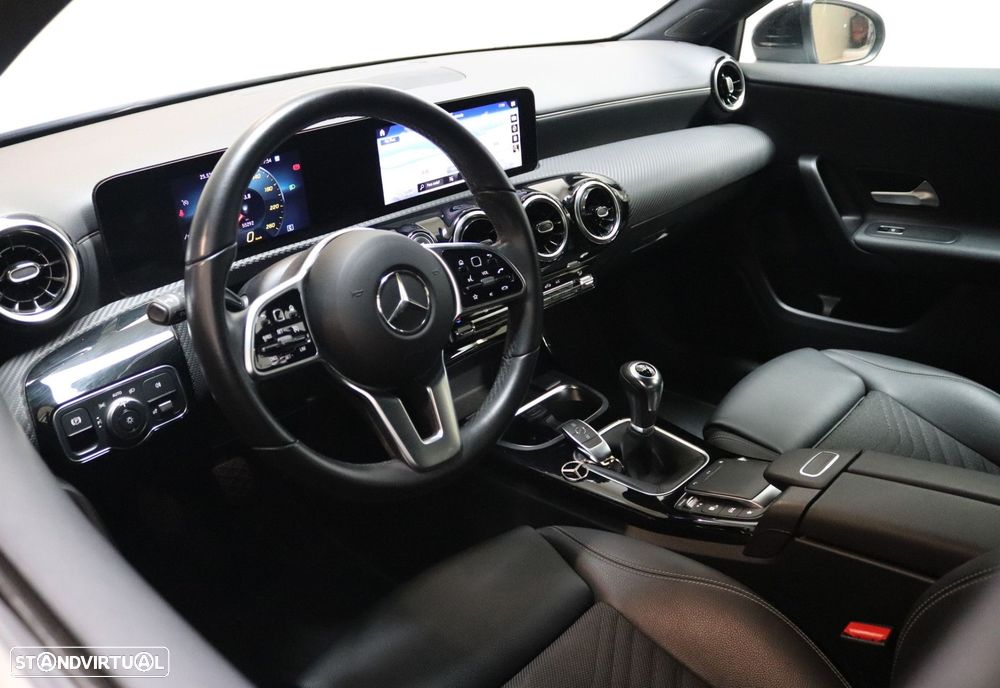Mercedes-Benz A 180 d Style Plus - 10