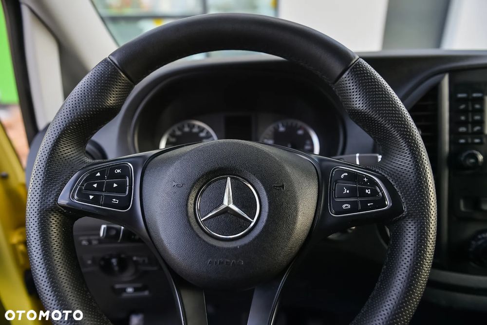 Mercedes-Benz Vito - 23
