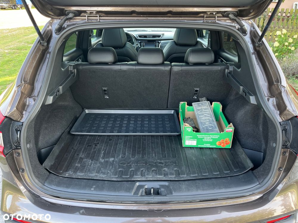 Nissan Qashqai 1.2 DIG-T Xtronic TEKNA+ - 20