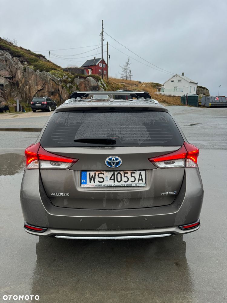 Toyota Auris Hybrid 135 Prestige - 5