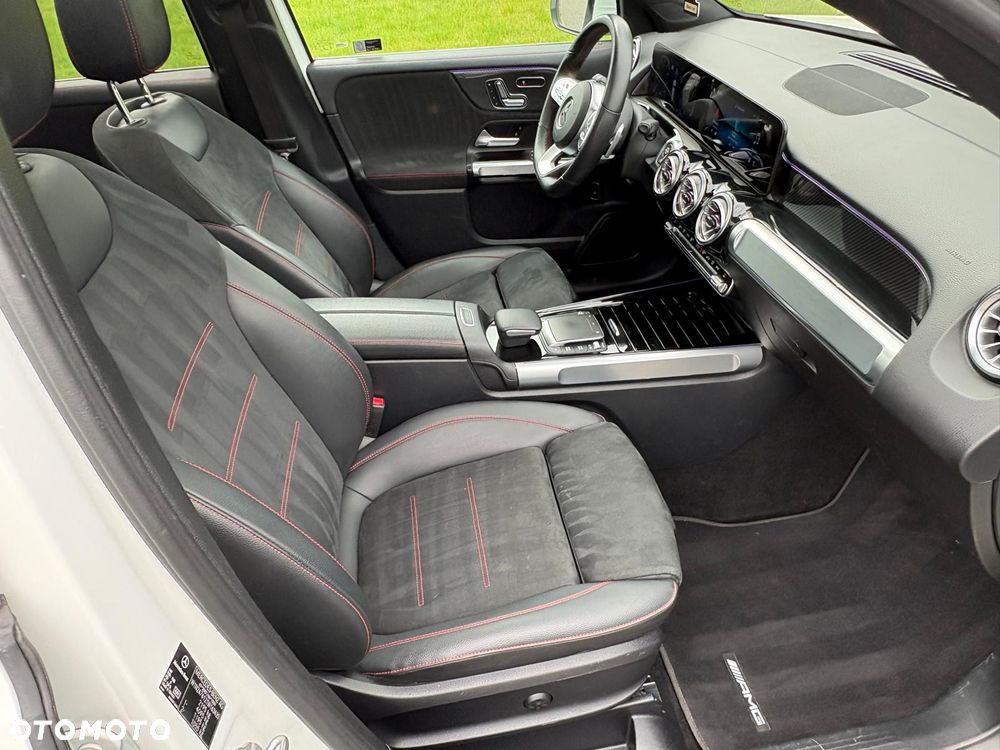 Mercedes-Benz GLB 200 d AMG Line 8G-DCT - 30