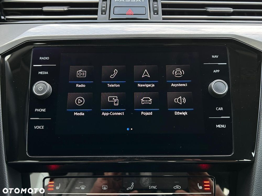 Volkswagen Passat 2.0 TSI Business DSG - 27