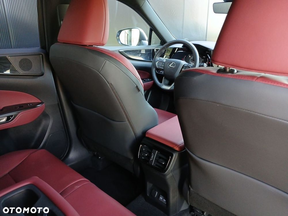 Lexus NX 350h Prestige AWD - 29