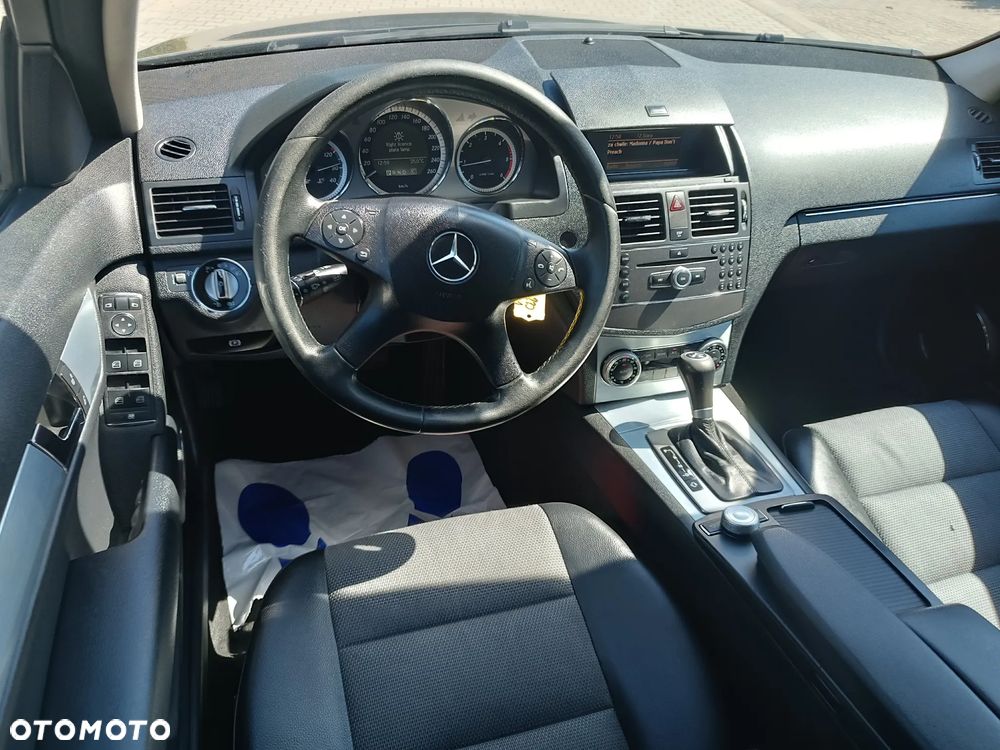 Mercedes-Benz Klasa C 220 CDI DPF Automatik Avantgarde - 12