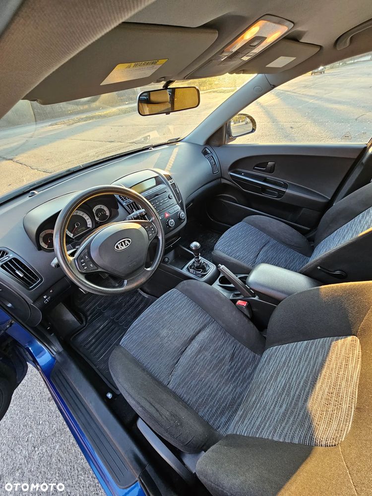 Kia Ceed 1.6 Crdi Comfort - 9