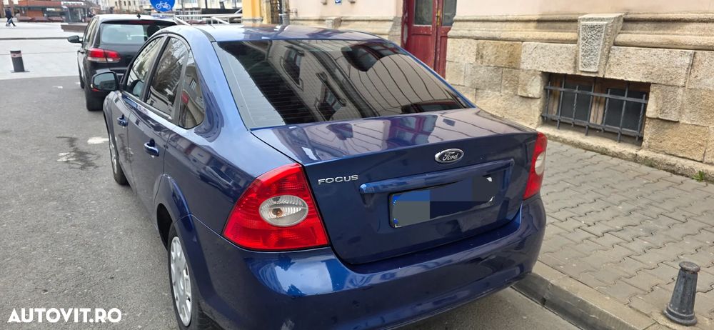 Ford Focus 1.6 Trend - 4