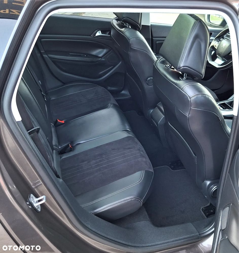 Peugeot 308 BlueHDi FAP 150 Stop & Start Allure - 21