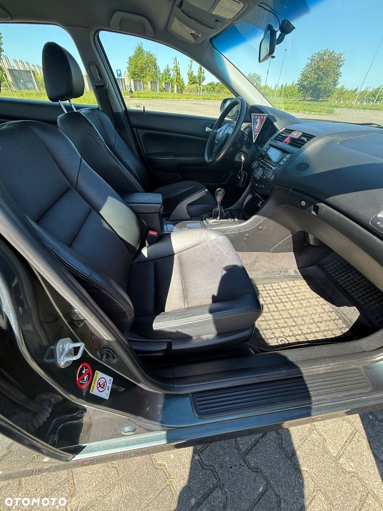 Honda Accord 2.0 Comfort - 19