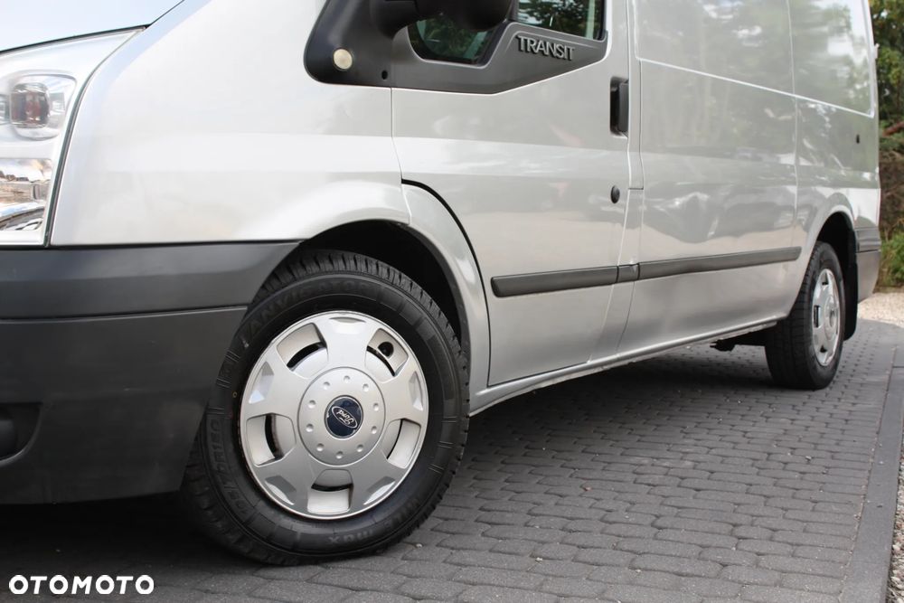 Ford Transit - 23