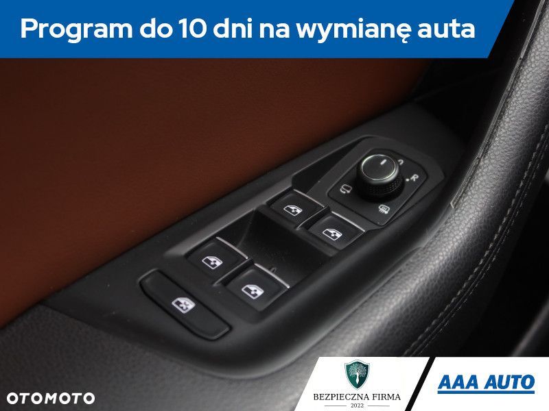 Volkswagen Passat - 19