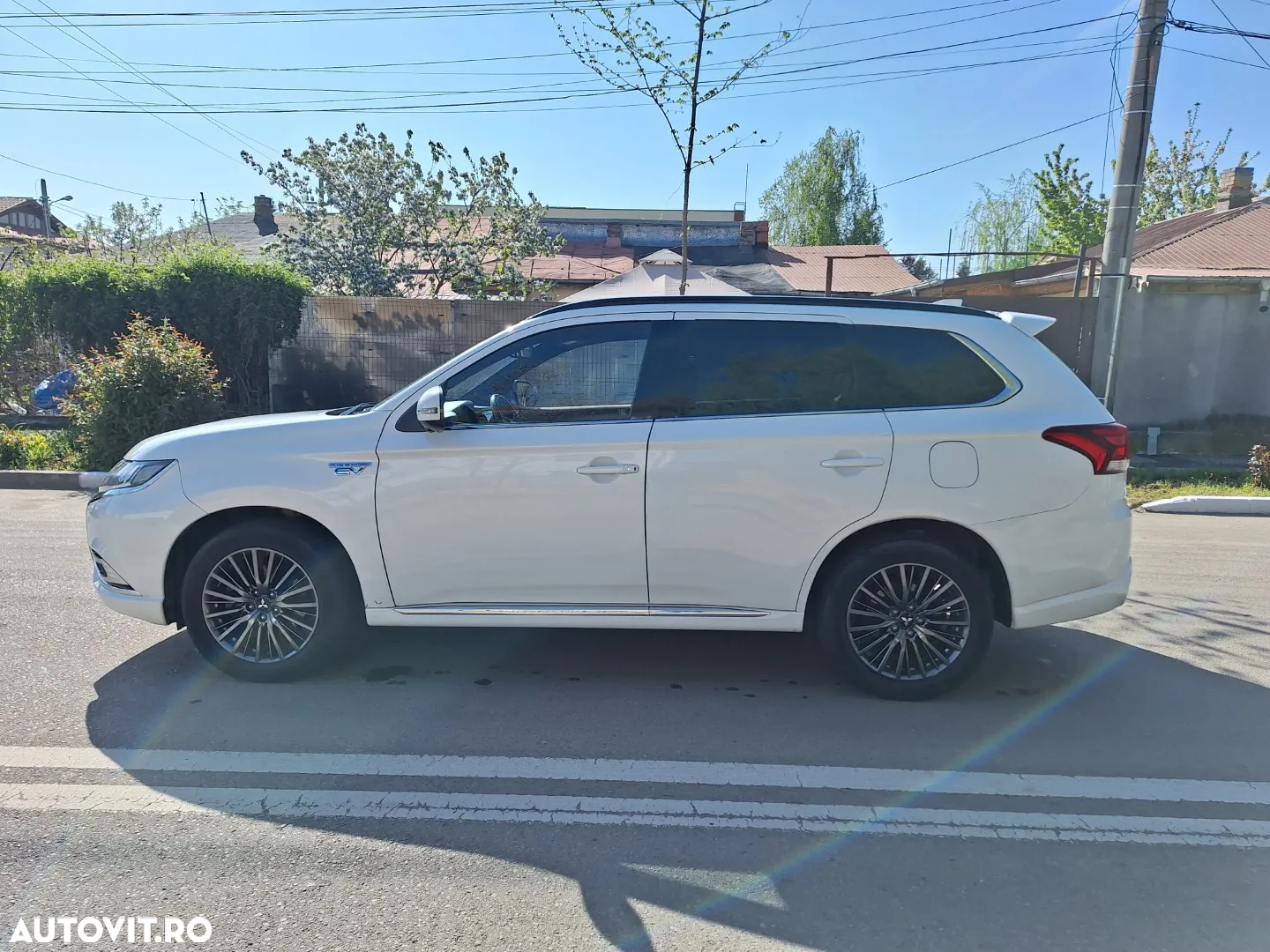 Mitsubishi Outlander PHEV 2.4 L 4X4 Instyle+ - 6