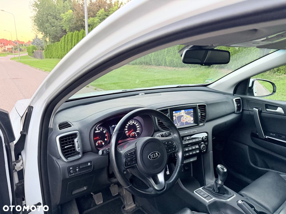 Kia Sportage - 10