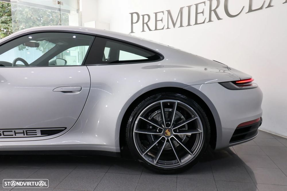 Porsche 911 (992) Carrera PDK - 6