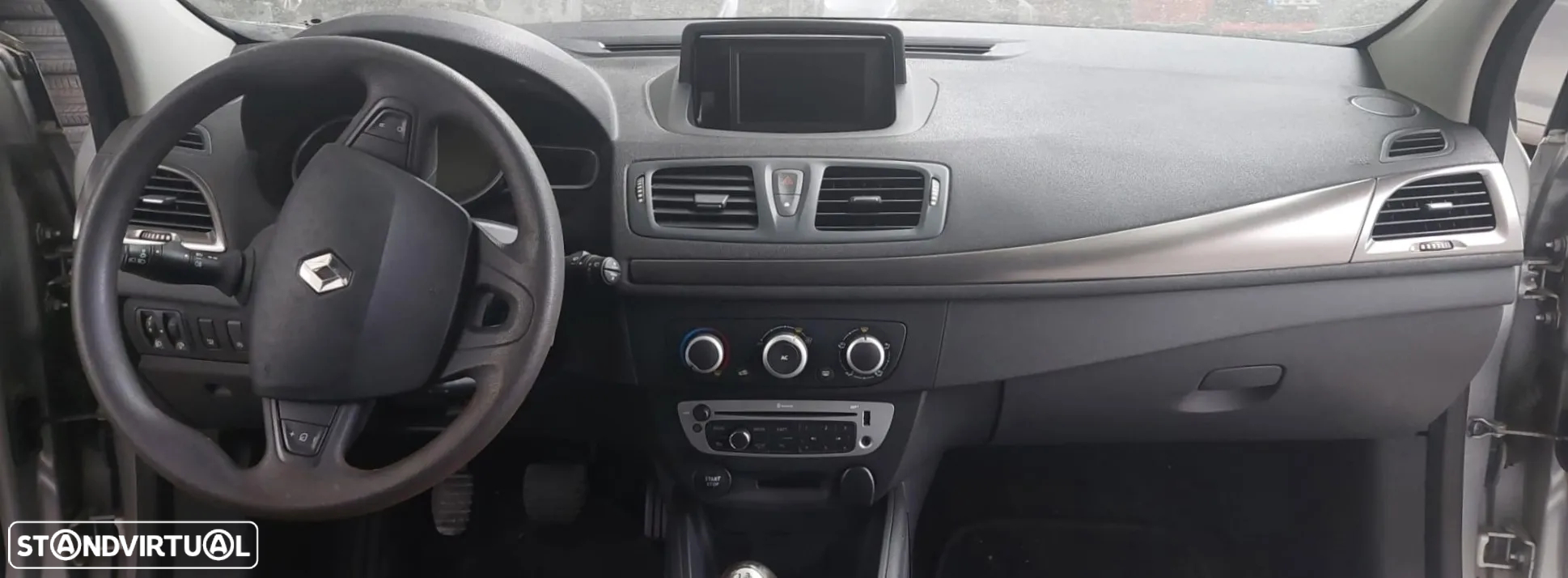 RENAULT MÉGANE III PARA PEÇAS - 7