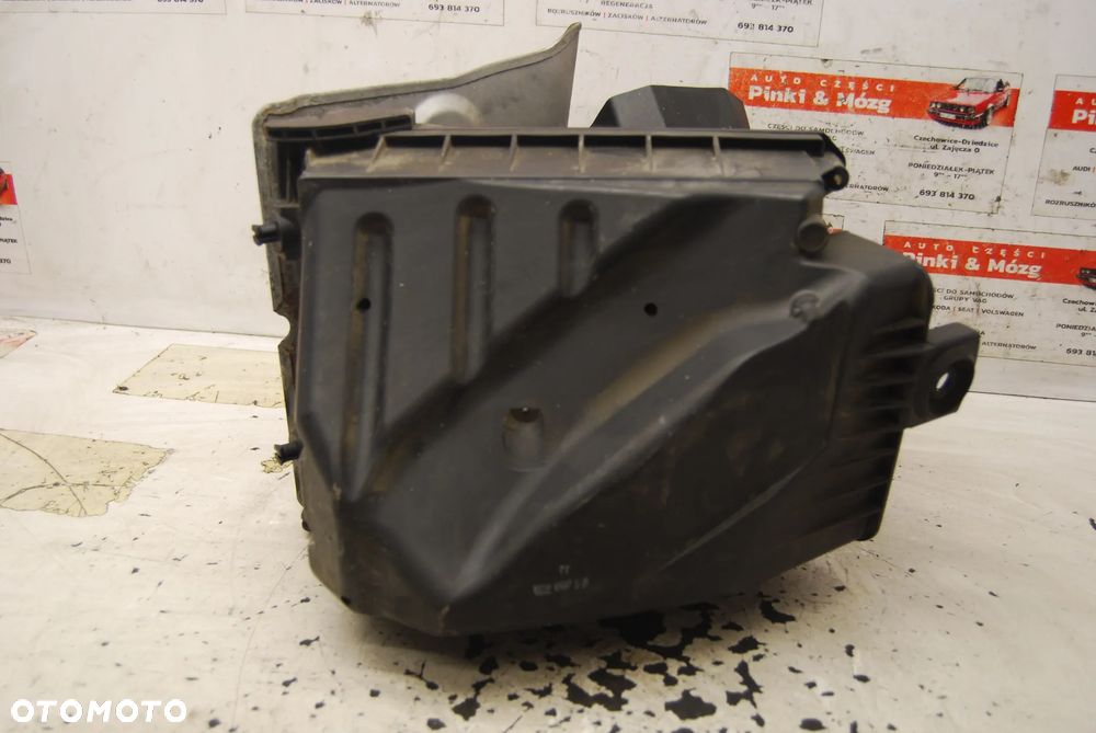 OBUDOWA FILTRA POWIETRZA 06B133835BD AUDI A4 B7 2.0 ALT - 3