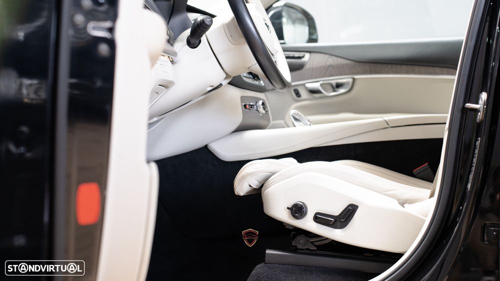 Volvo XC 90 T8 AWD Recharge Geartronic Inscription - 19