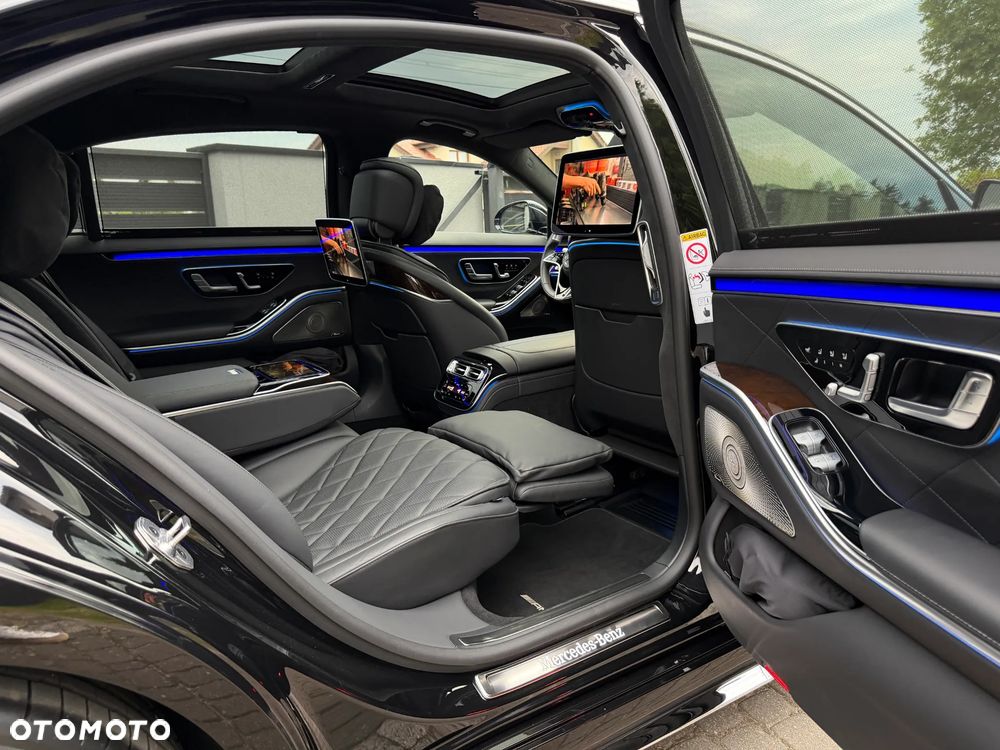 Mercedes-Benz Klasa S 500 4Matic L 9G-TRONIC - 17