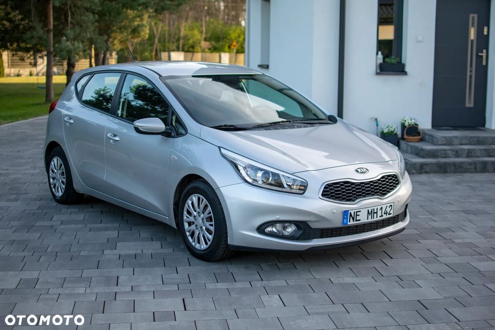 Kia Ceed - 1