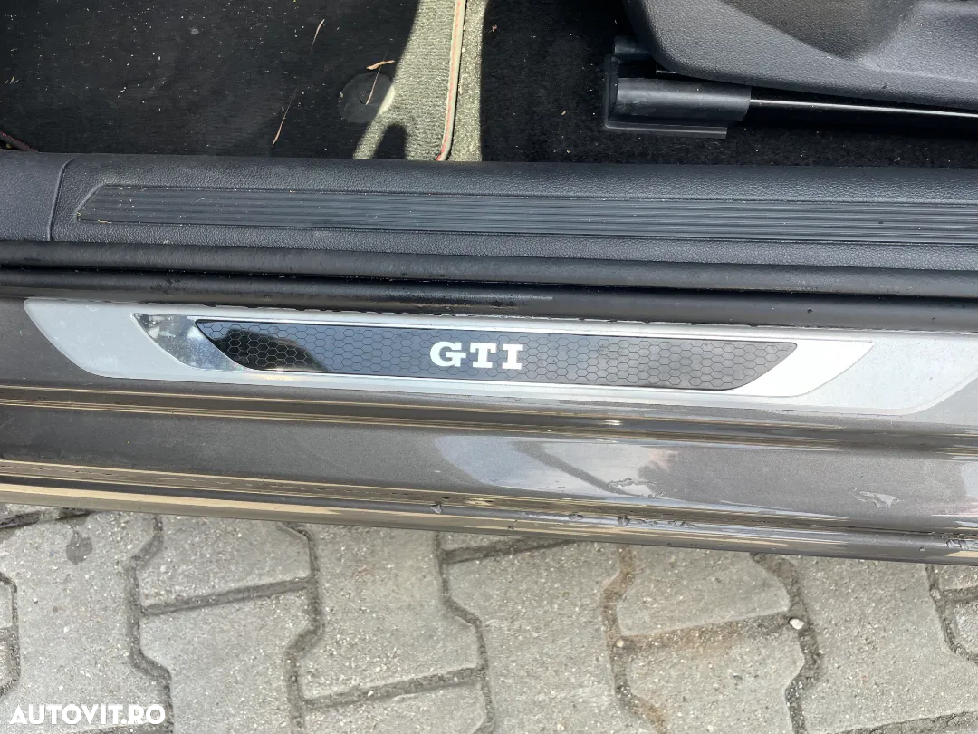 Volkswagen Polo 2.0 TSI DSG GTI - 10