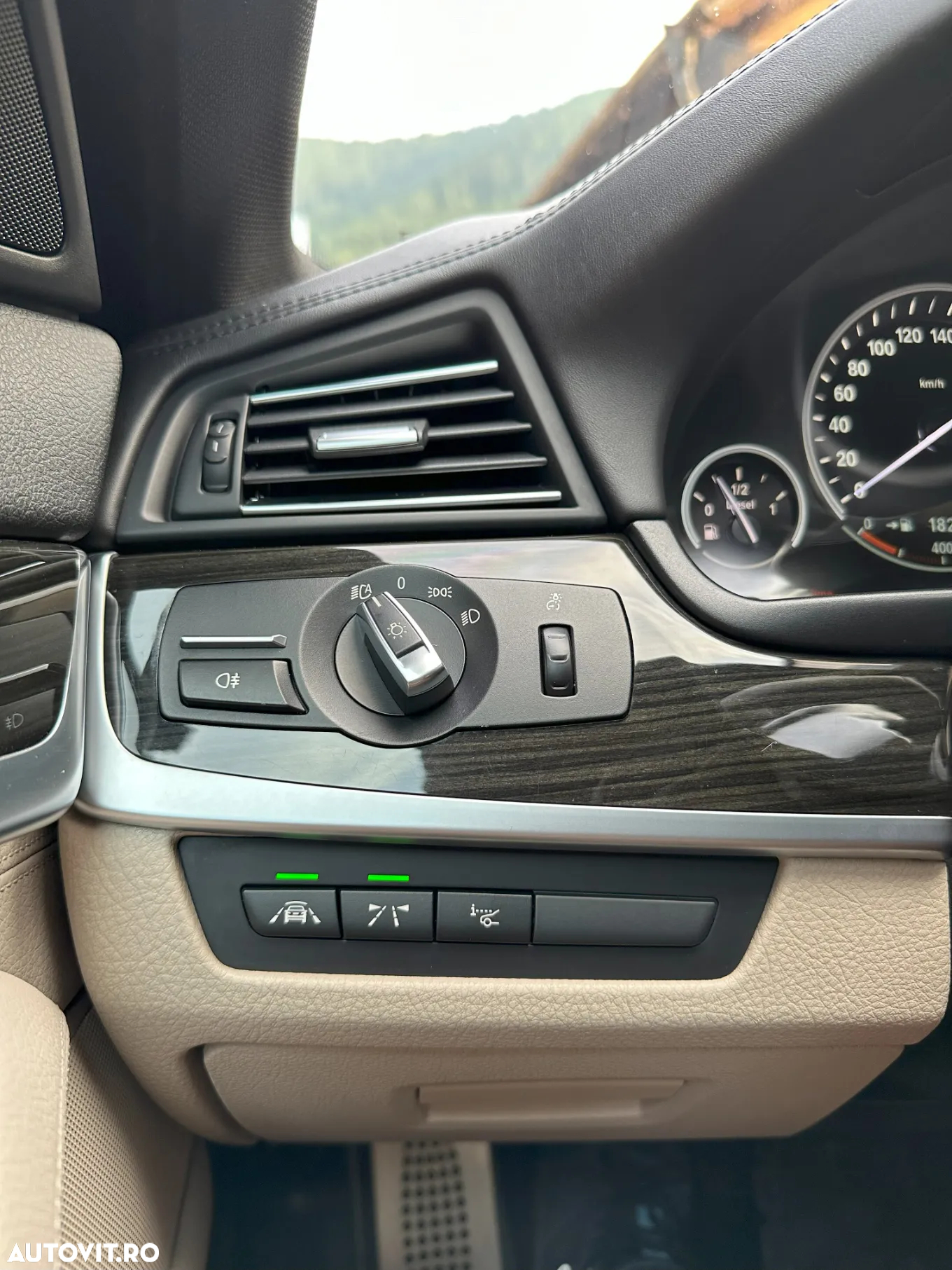 BMW M5 M550d xDrive - 36