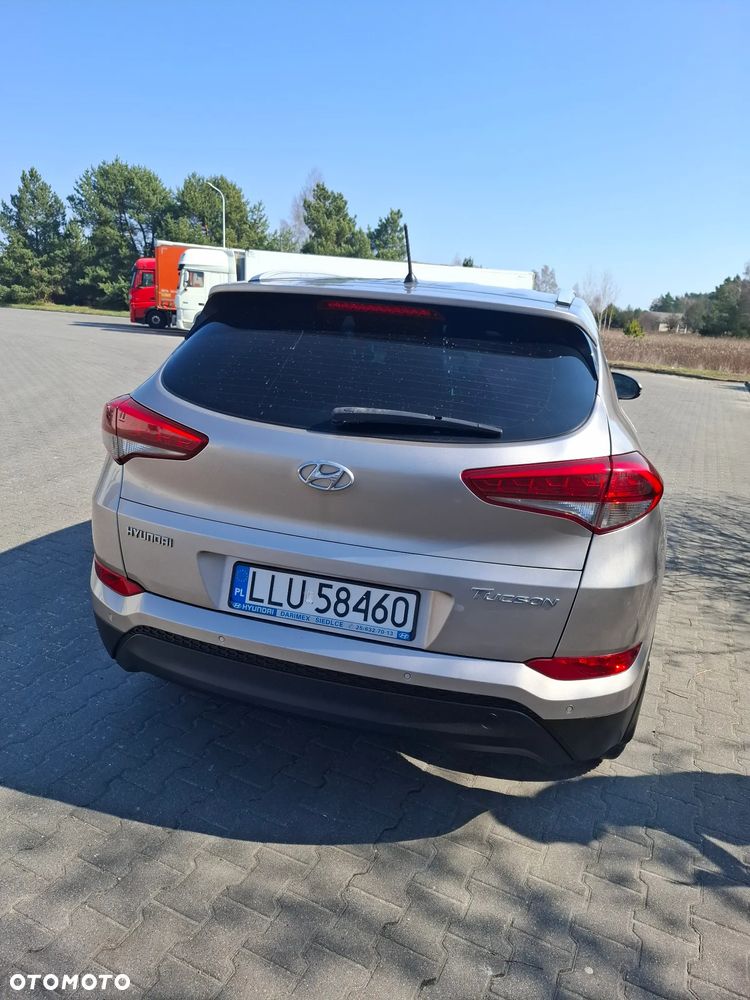 Hyundai Tucson 1.7 CRDI BlueDrive Comfort 2WD - 2