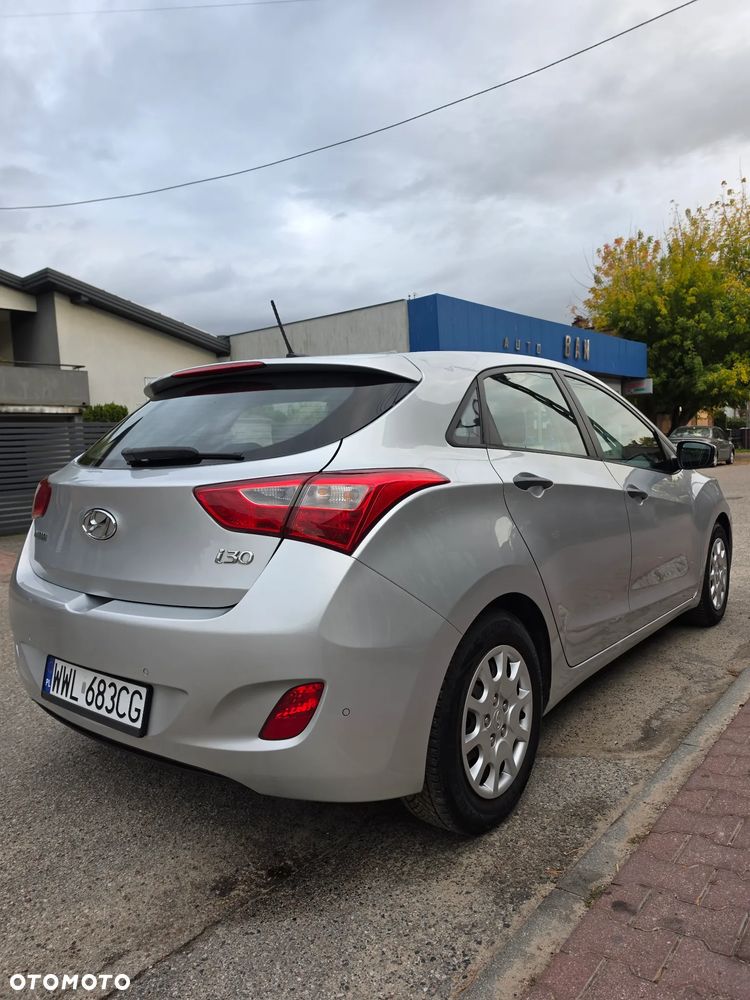 Hyundai i30 i30cw 1.4 Trend - 8